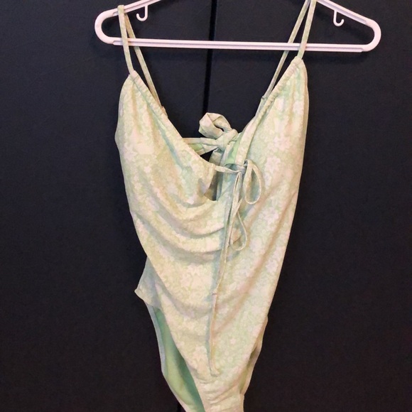 WAREHOUSE bathing suit - Picture 7 of 8